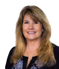 Cynthia Woods Headshot